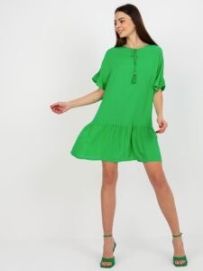 Green loose dress with frills and