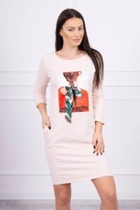 Dress with 3D graphics Striking