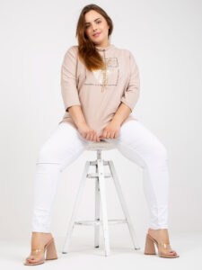 Larger size beige blouse with patch