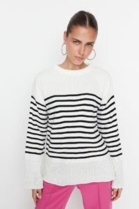 Trendyol Sweater - Ecru