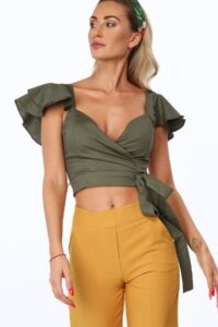 Khaki blouse with pleated