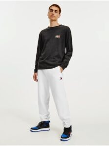 Black Men's T-Shirt with Tommy Jeans