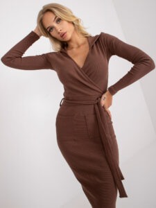 Brown ribbed dress with
