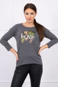 Blouse with Love print
