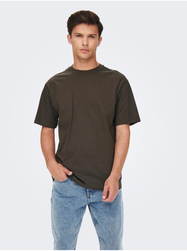 Dark brown basic T-shirt ONLY &