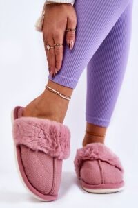 Lady's insulated slippers with fur