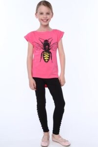 Girl's T-shirt with amaranth