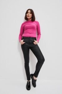 Tight viscose trousers