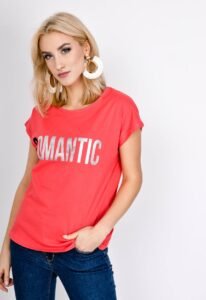 Women's T-shirt with "Romantic" inscription