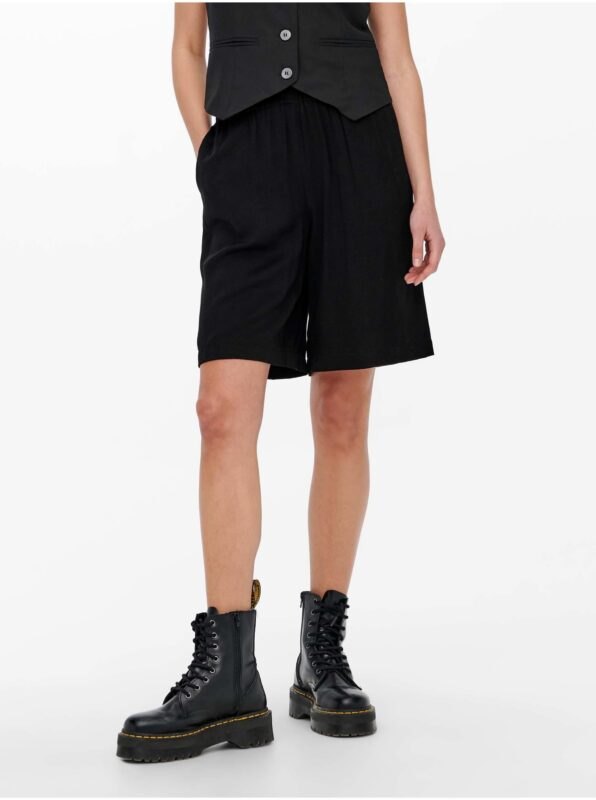 Black Wide Shorts ONLY Caly -