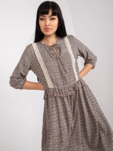 Casual brown dress with 3/4