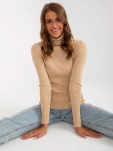 Camel ribbed lady's sweater