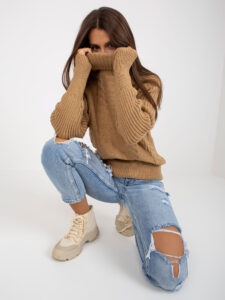 Lady's sweater with camel turtleneck with