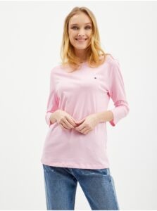 Pink Women's T-Shirt with three-quarter sleeves