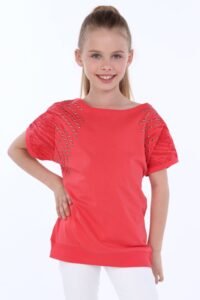 Girl's blouse with round