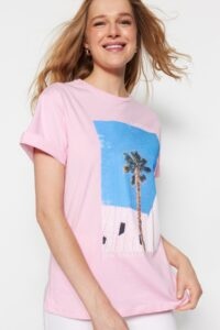 Trendyol T-Shirt - Pink