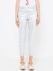 Glossy shortened trousers in silver COLOR
