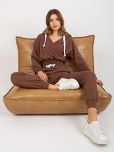 Basic brown tracksuit with