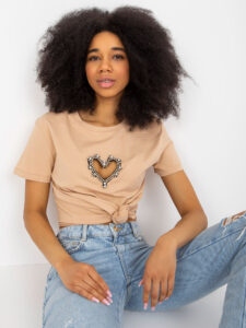 Camel T-shirt with heart-shaped
