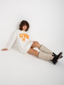 Ecru-orange long oversize sweatshirt