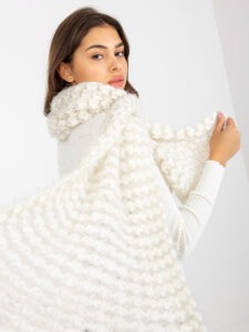 Women's knitted scarf white