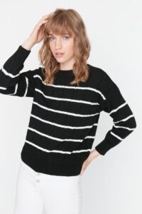 Trendyol Sweater - Black -