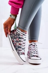 High sneakers with flowers
