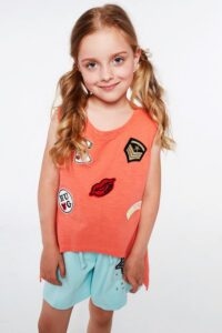 Girls' T-shirt with coral