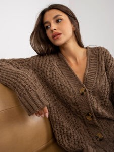 Brown knitted cardigan with buttons