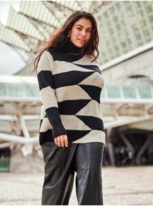 Beige-black patterned sweater ONLY CARMAKOMA