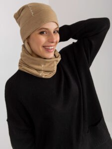 Camel winter set with chimney