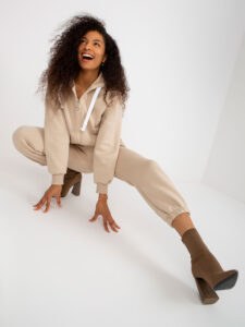 Basic beige tracksuit with