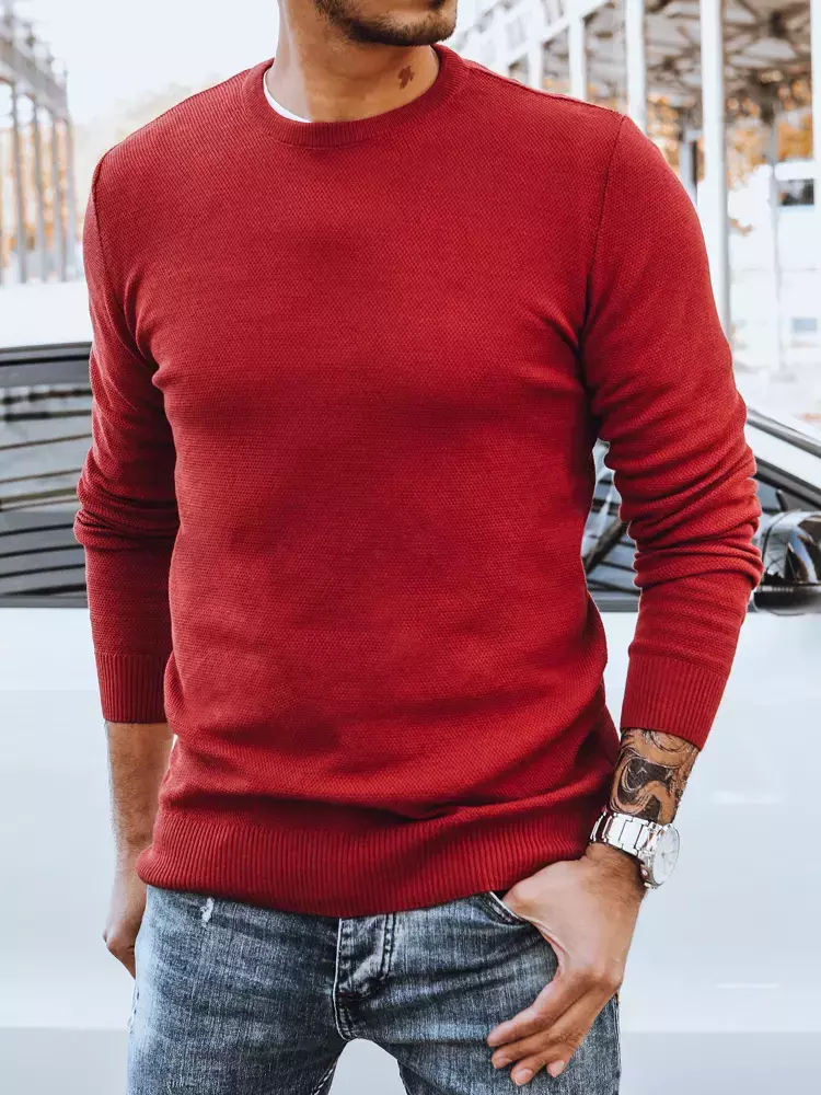 Men's classic burgundy sweater