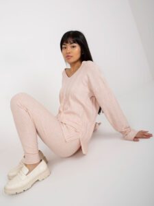 Light pink classic sweater with