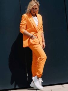 Sports pants orange LeMonada