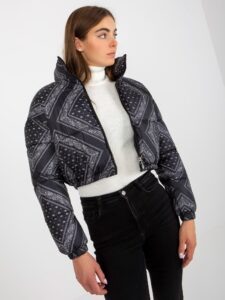 Black short quilted down jacket