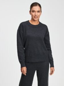 GAP Knitted sweater with highlights