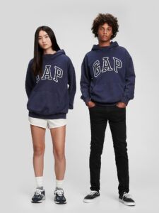 GAP Teen sweatshirt logo hoodie