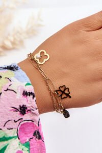 Double bracelet with pendants