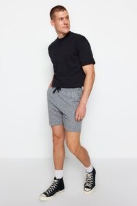 Trendyol Shorts - Gray -